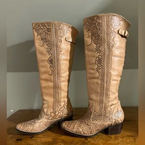 S6 COWBOY BOOTS HAND DRAWN